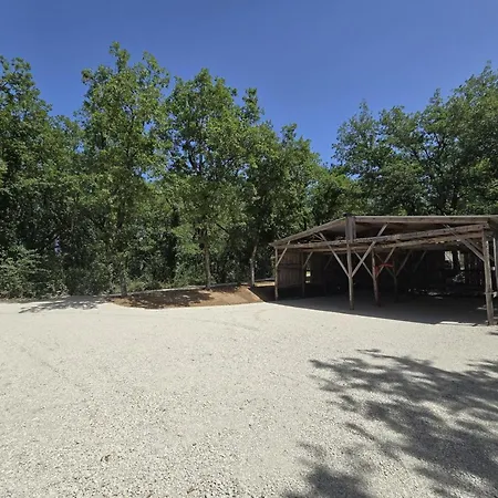 Casa vacanze à Montignac-lascaux, Parking - 4 Pers. - Fr-1-616-595 *